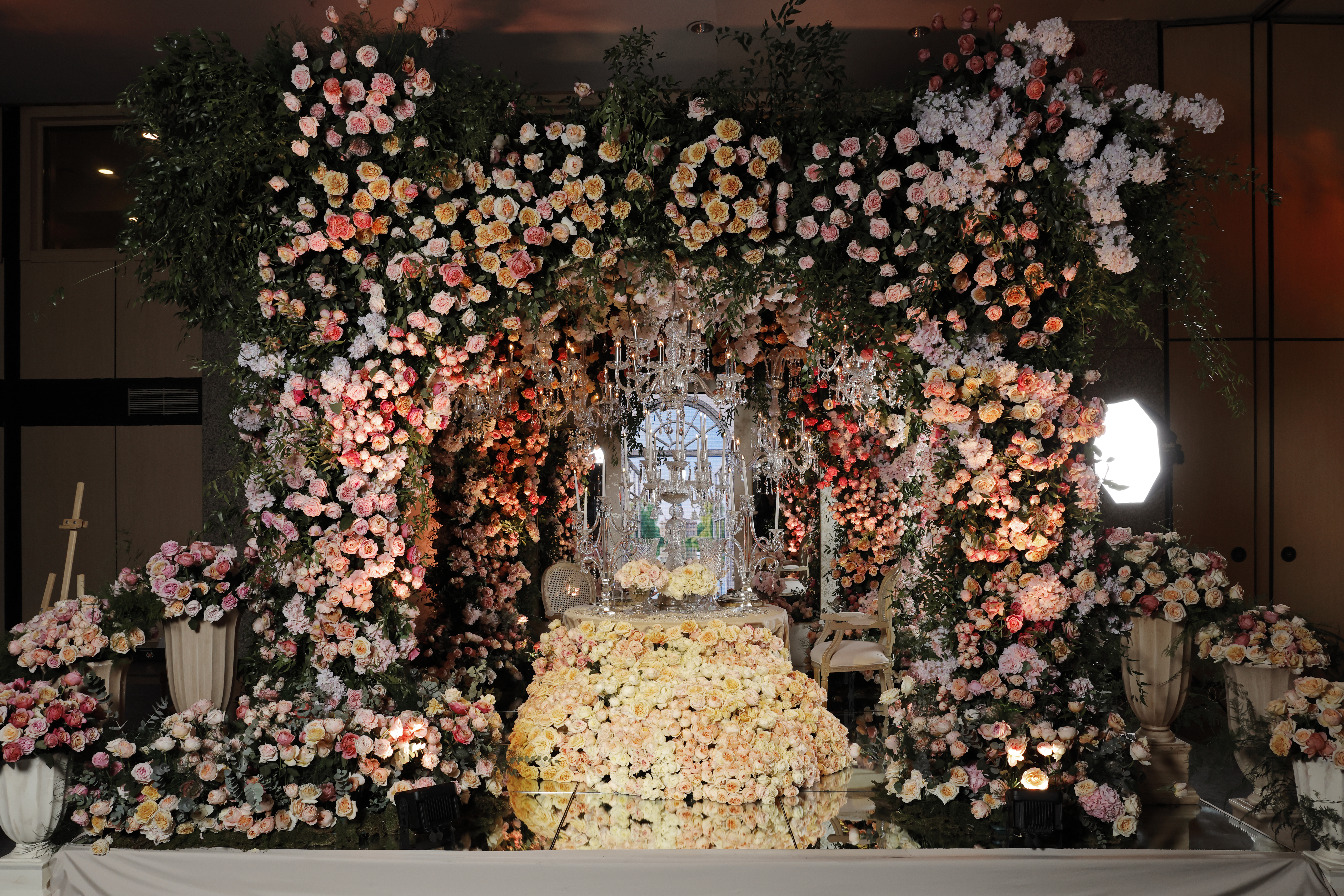 A Very English Elopement – A Designer’s Perspective from Table Design Exhibition 2025