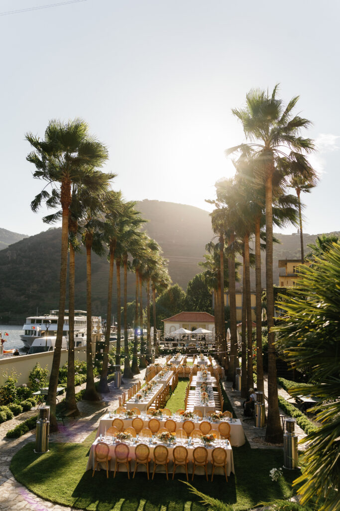 Vintage House Long Wedding Table Setup