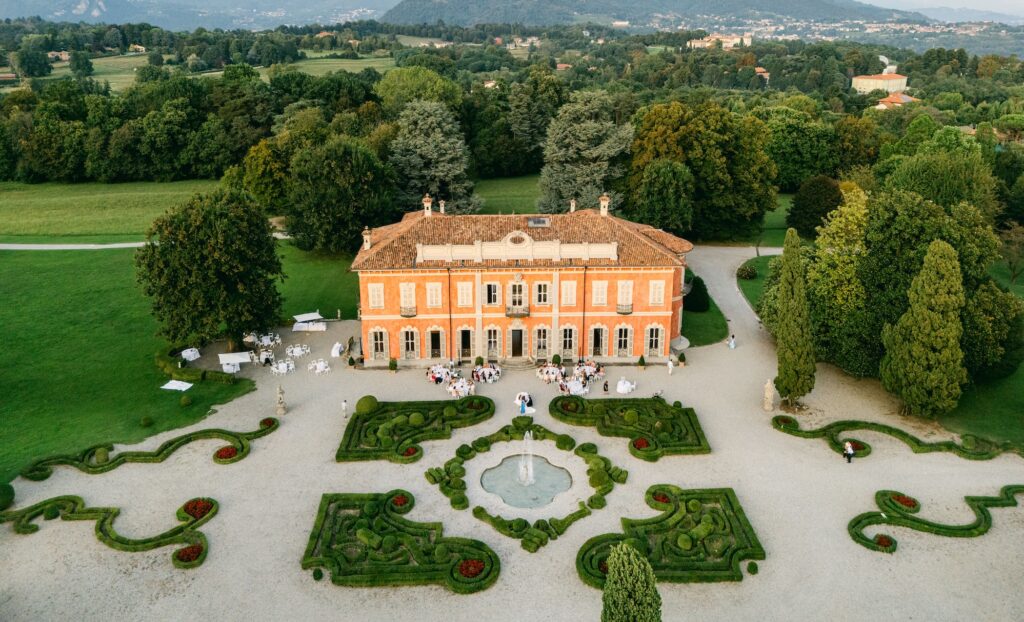 Choosing your destination wedding venue