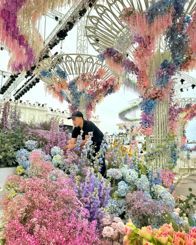 Gideon Hermosa Floral Designer