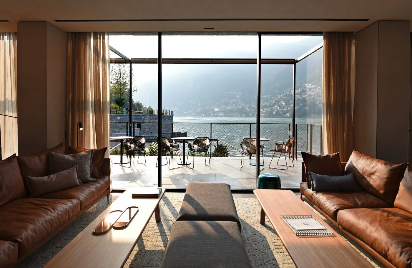 luxurious room overlooking lake como in Italy