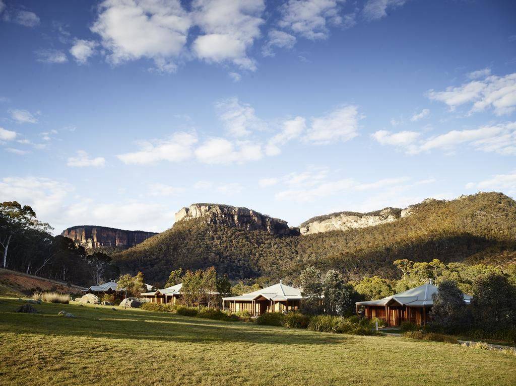 Villas with with stunning view of mountains