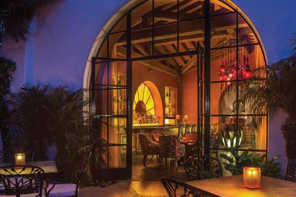 dining cubicle in a restaurant at Four Seasons Resort The Biltmore Santa Barbara