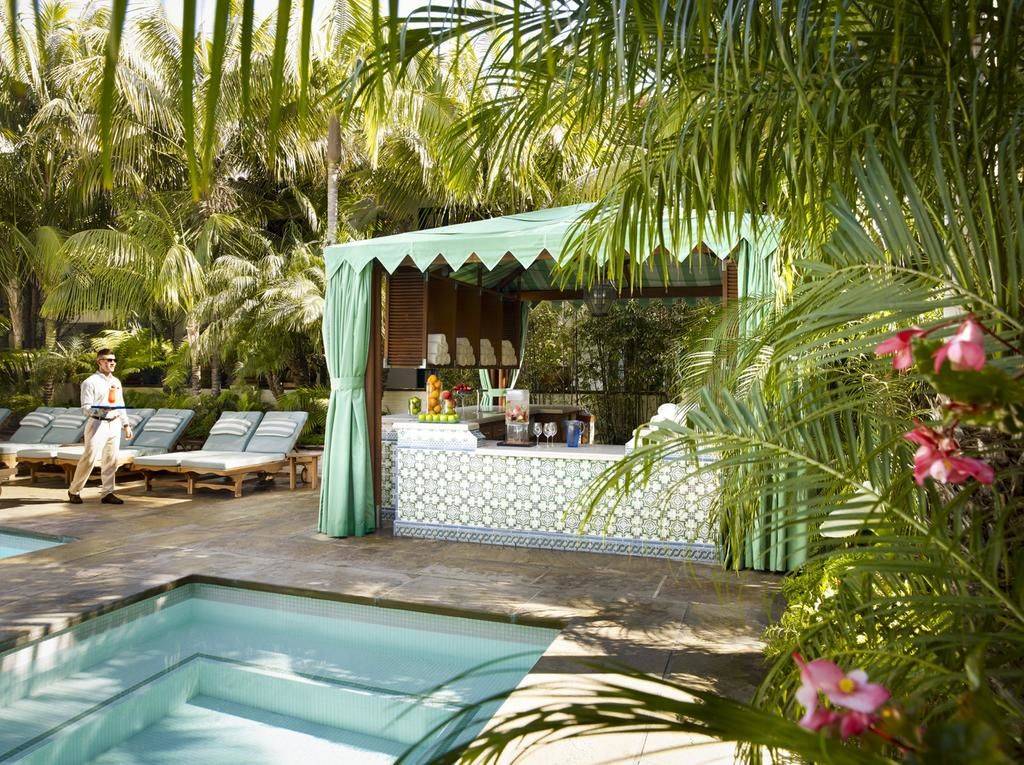 hot tub and bar at the Four Seasons Resort The Biltmore Santa Barbara
