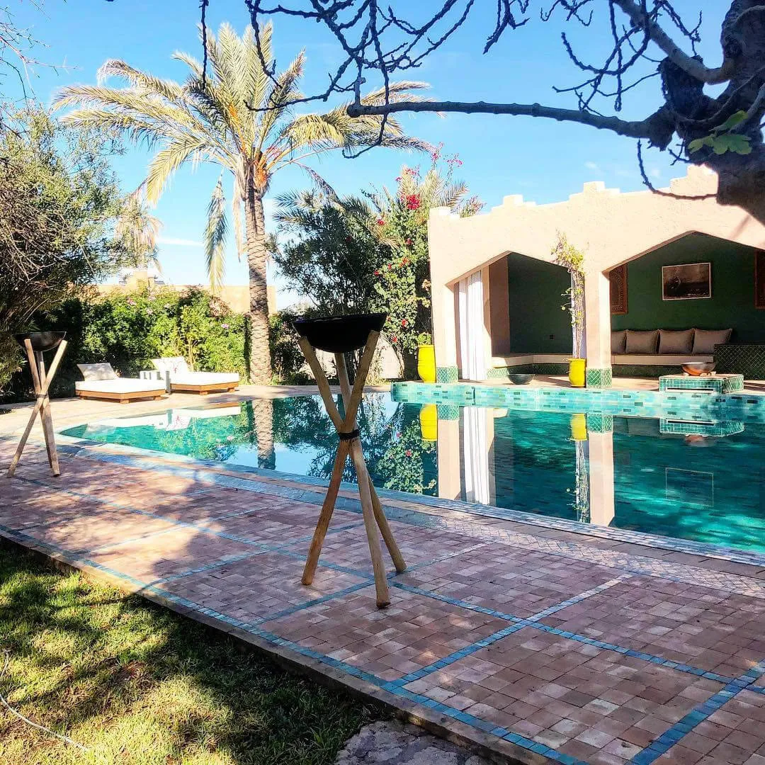 Jenan Mayshad,Venues in Overseas