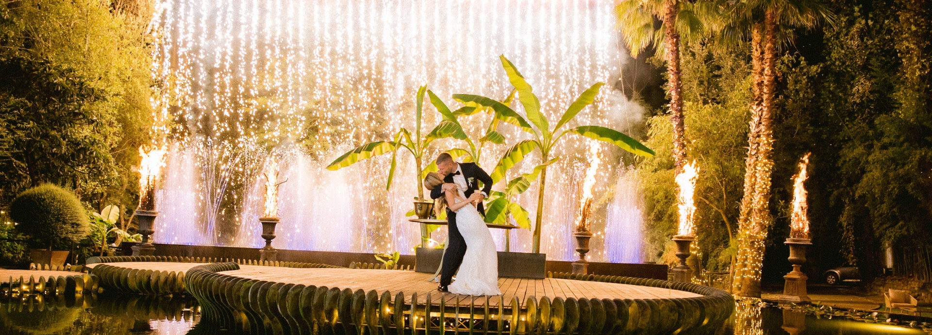Bride & Groom at their cake ceremony organised by Veil & Véu
